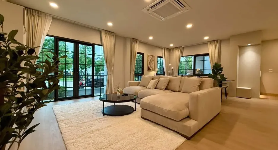For rent 4 ベッドルーム house in Bang Phli, Samut Prakan