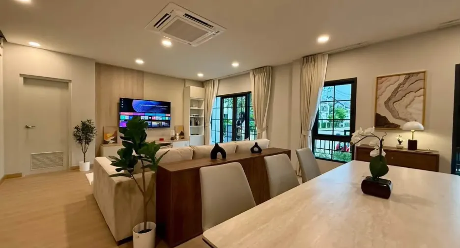 For rent 4 ベッドルーム house in Bang Phli, Samut Prakan