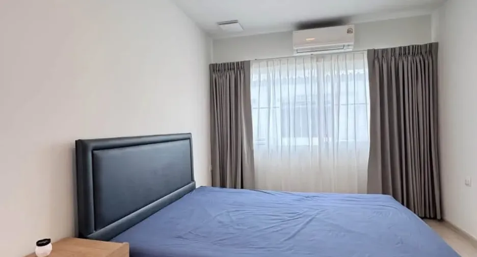 À louer 4 chambres maison à Bang Phli, Samut Prakan