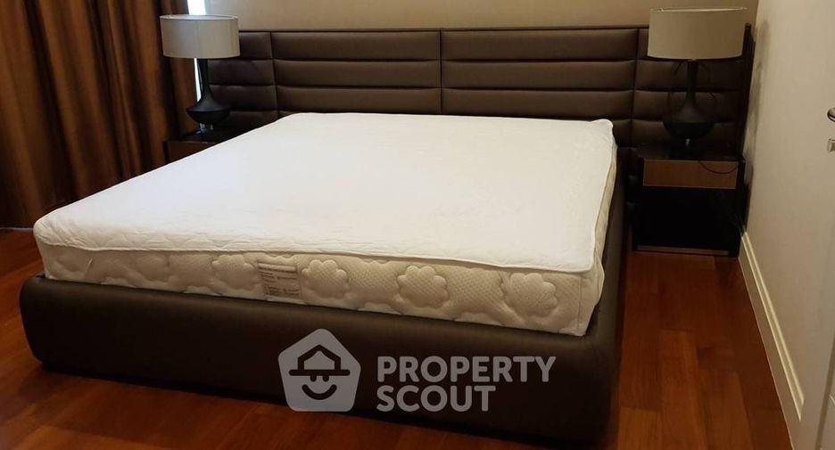 À vendre 2 chambres condo à Pathum Wan, Bangkok