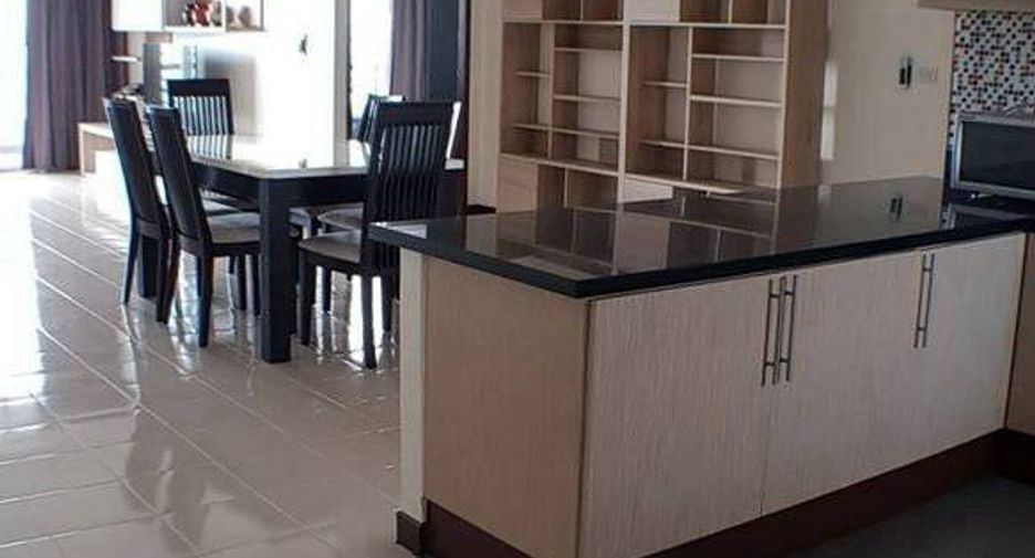 For sale 2 bedrooms condo in Si Racha, Chonburi