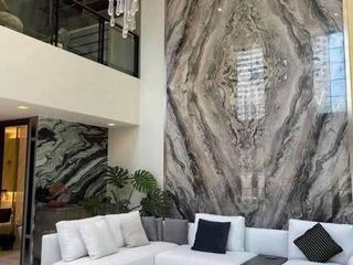 出租 和 出售 4 卧室 联排别墅 在 Watthana, 曼谷