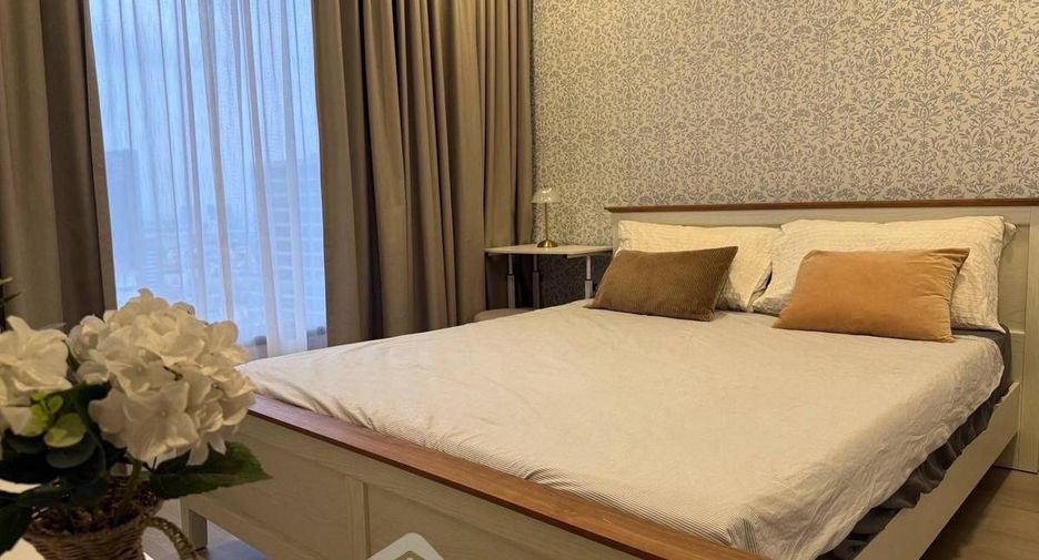 For rent 2 bedrooms condo in Chatuchak, Bangkok