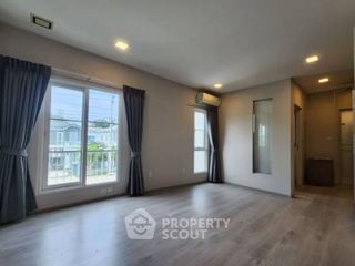 Haus zur Miete mit 2 Zimmer in Prawet, Bangkok