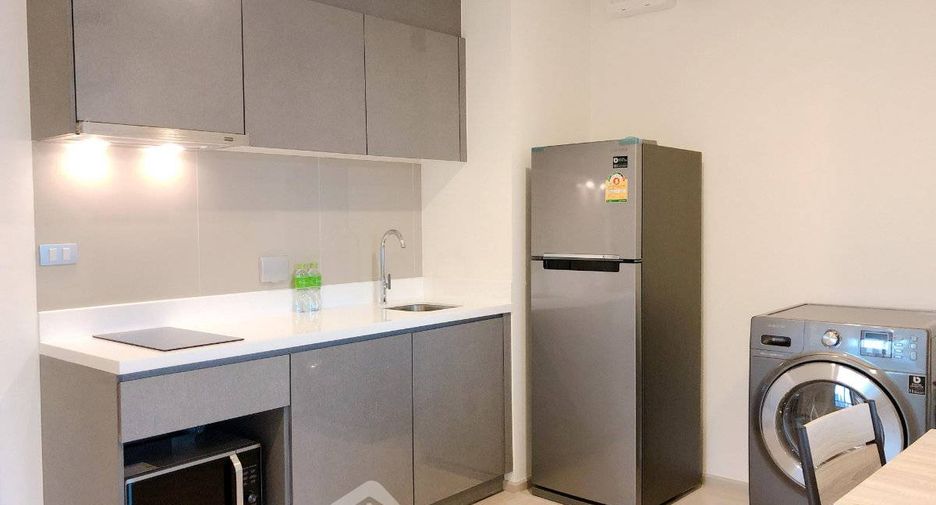 For rent 2 ベッドルーム condo in Huai Khwang, Bangkok