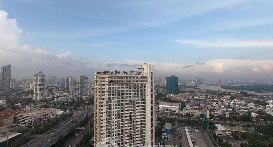 For sale 2 bedrooms condo in Yan Nawa, Bangkok