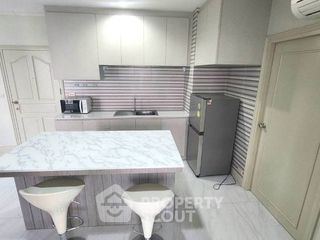 For sale 2 bedrooms condo in Ratchathewi, Bangkok
