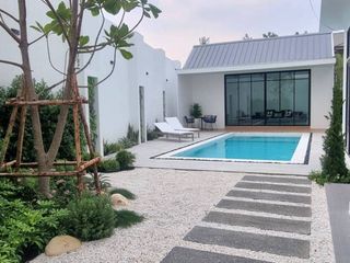 出租 和 出售 6 卧室 独立屋 在 Lat Krabang, 曼谷