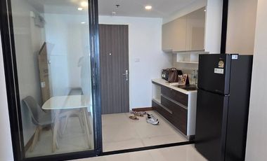 Condo en alquiler y en venta de 1 habitaciones en Khlong San, Bangkok