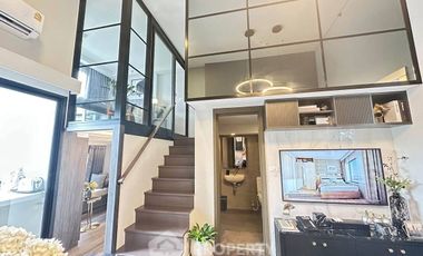 Condo en venta de 2 habitaciones en Khan Na Yao, Bangkok