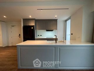 For sale 2 bedrooms condo in Khlong San, Bangkok