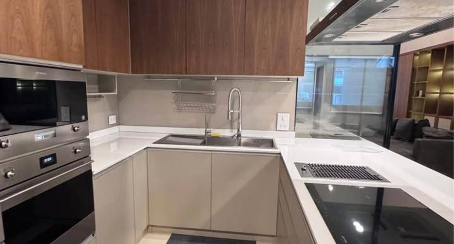 Reihenhaus zum Kauf mit 3 Zimmer in Saphan Sung, Bangkok
