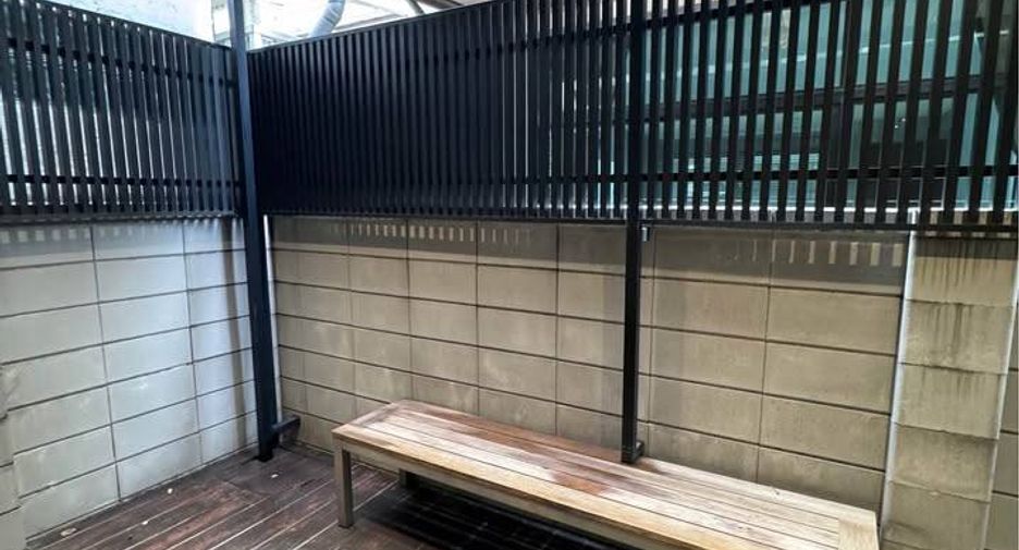 Reihenhaus zum Kauf mit 3 Zimmer in Saphan Sung, Bangkok