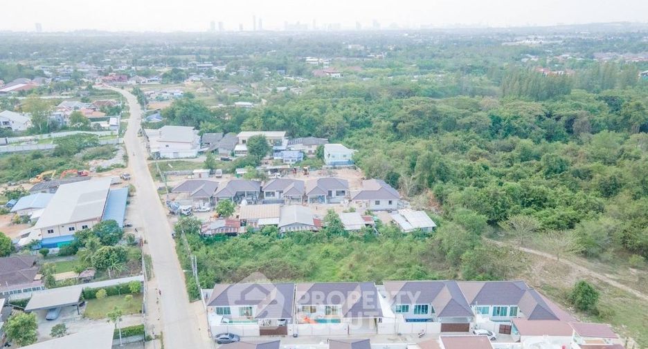 For sale 3 bedrooms villa in Bang Lamung, Chonburi