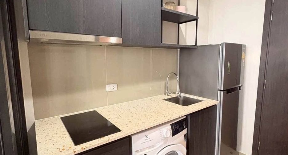 For sale 1 bed condo in Huai Khwang, Bangkok