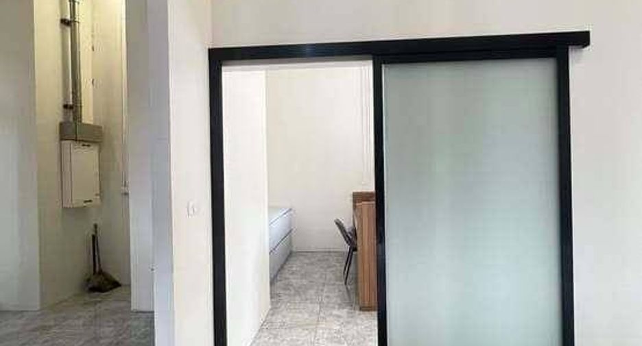 Condo en venta de 1 habitaciones en Bangkok Noi, Bangkok