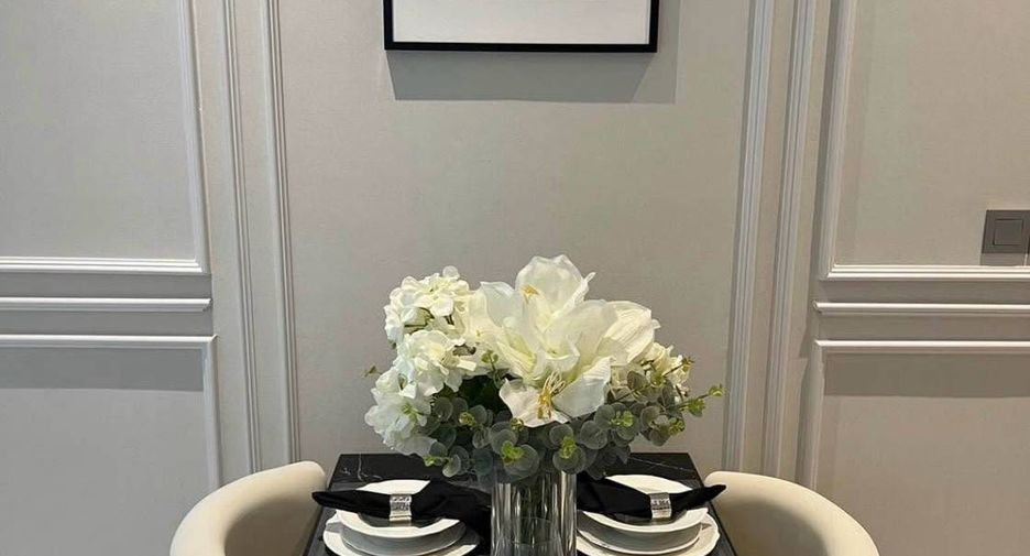 For sale 2 bedrooms condo in Bang Rak, Bangkok