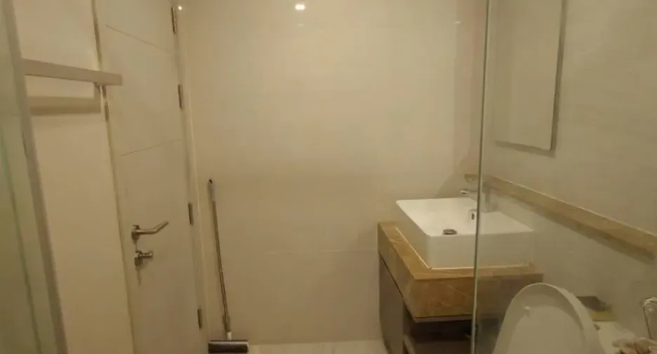 For sale and for rent 1 bed condo in Khlong Toei, Bangkok