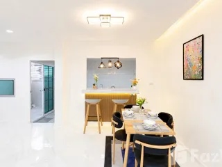 Reihenhaus zum Kauf mit 3 Zimmer in Khlong Sam Wa, Bangkok
