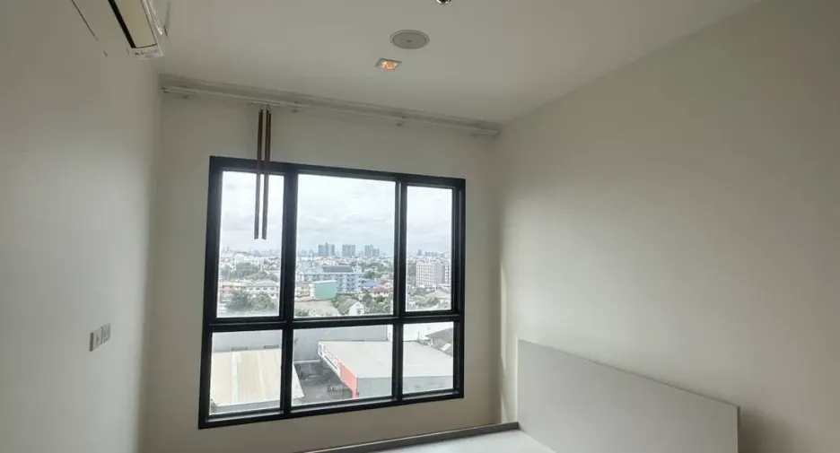 À vendre 1 chambre condo à Mueang Samut Prakan, Samut Prakan