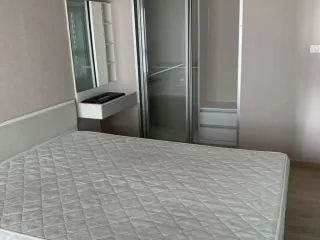 À vendre 1 chambre condo à Bangkok Yai, Bangkok