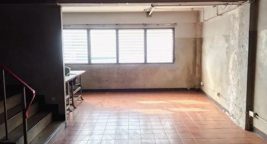 Reihenhaus zum Kauf mit 5 Zimmer in Phaya Thai, Bangkok