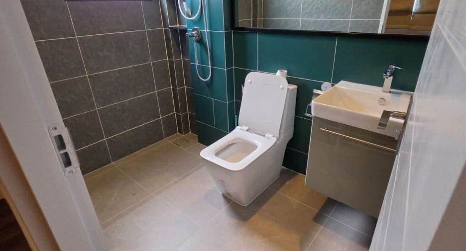For rent 5 ベッドルーム house in Khlong Sam Wa, Bangkok