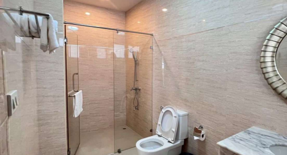 For sale 6 ベッドルーム house in Na Jomtien, Pattaya