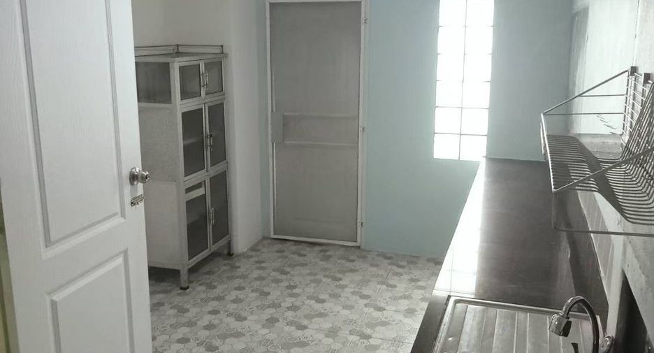 Аренда 3 спальни дом в Pluak Daeng, Районг