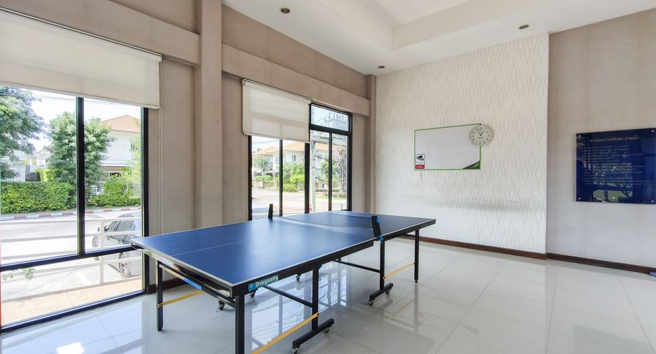 For sale 3 bedrooms house in Prawet, Bangkok