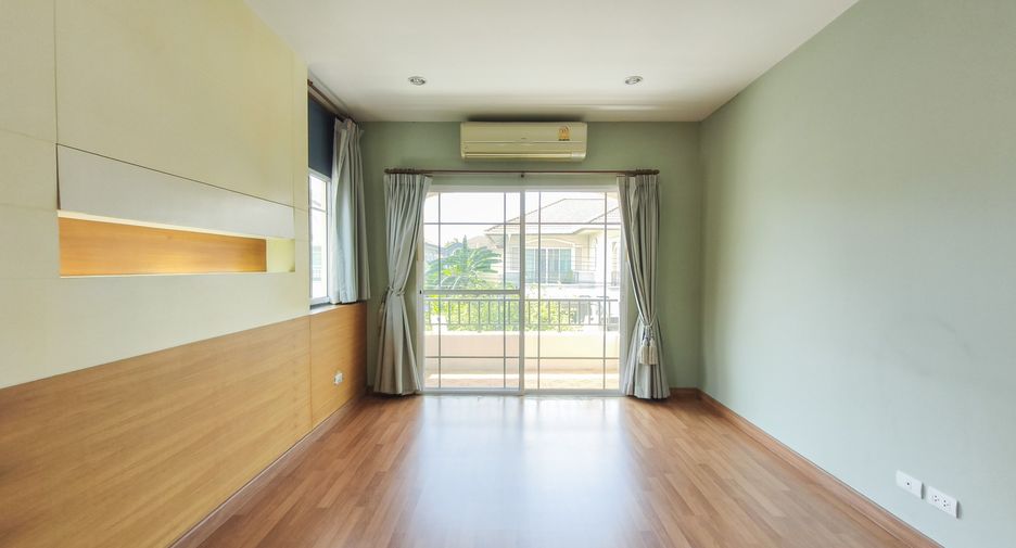 For sale 3 bedrooms house in Prawet, Bangkok