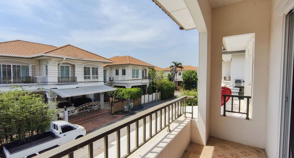 For sale 3 bedrooms house in Prawet, Bangkok