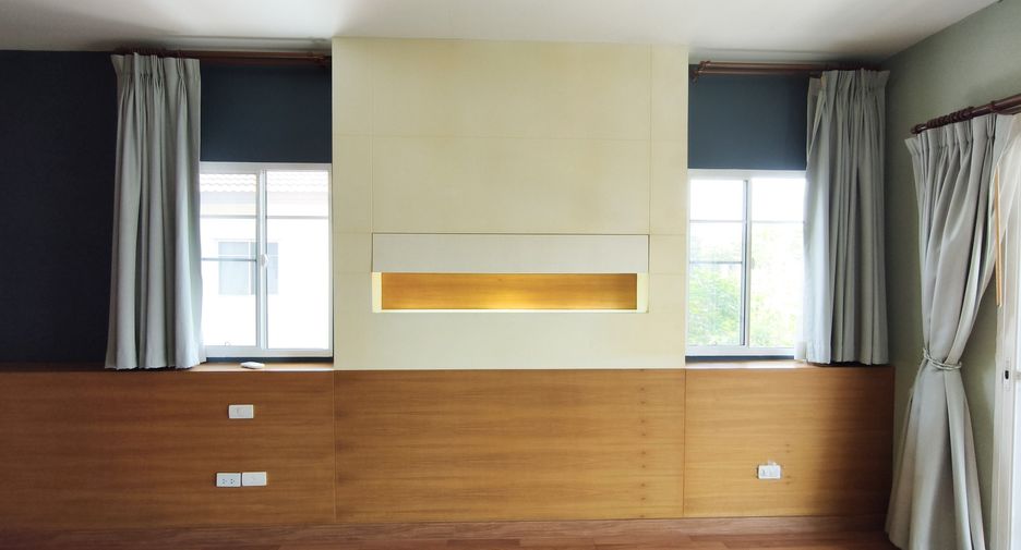 For sale 3 bedrooms house in Prawet, Bangkok