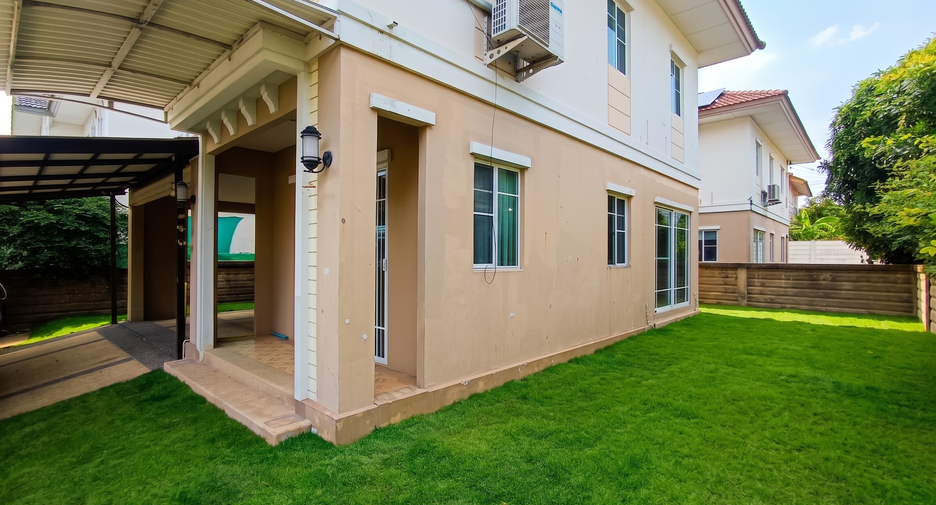 For sale 3 bedrooms house in Prawet, Bangkok