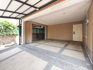 For sale 3 bedrooms house in Prawet, Bangkok