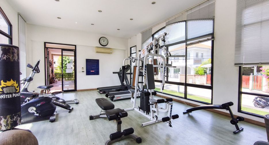 For sale 3 bedrooms house in Prawet, Bangkok