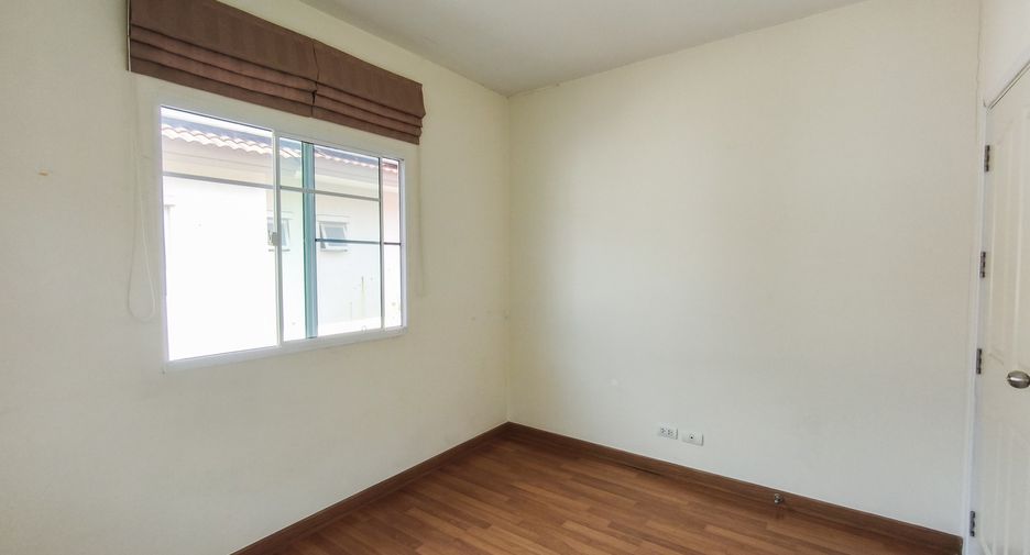 For sale 3 bedrooms house in Prawet, Bangkok