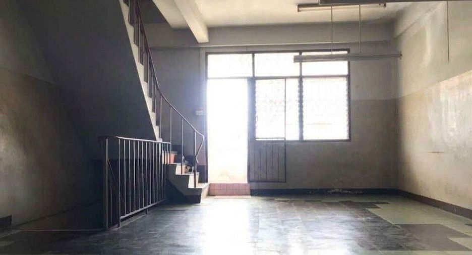 出售 5 卧室 联排别墅 在 Phaya Thai, 曼谷