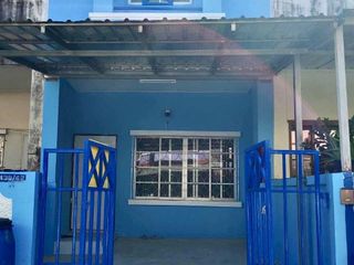 Casa adosada en venta de 2 habitaciones en Bang Sao Thong, Samut Prakan