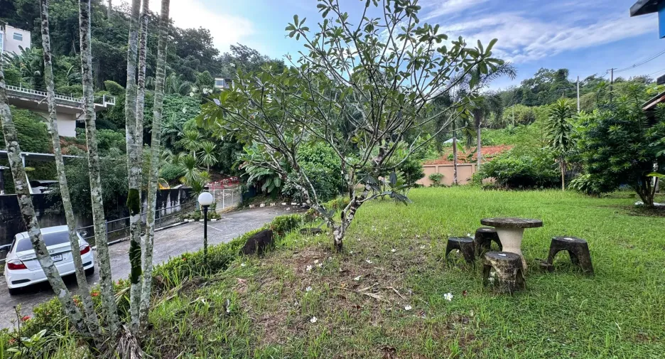 À vendre 64 chambres hôtel à Mueang Phuket, Phuket