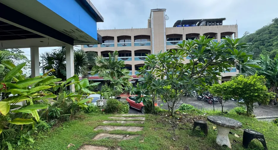 À vendre 64 chambres hôtel à Mueang Phuket, Phuket