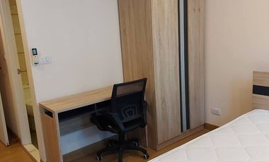 Продажа 1 кровать кондо в Пхра Кханонг, Бангкок