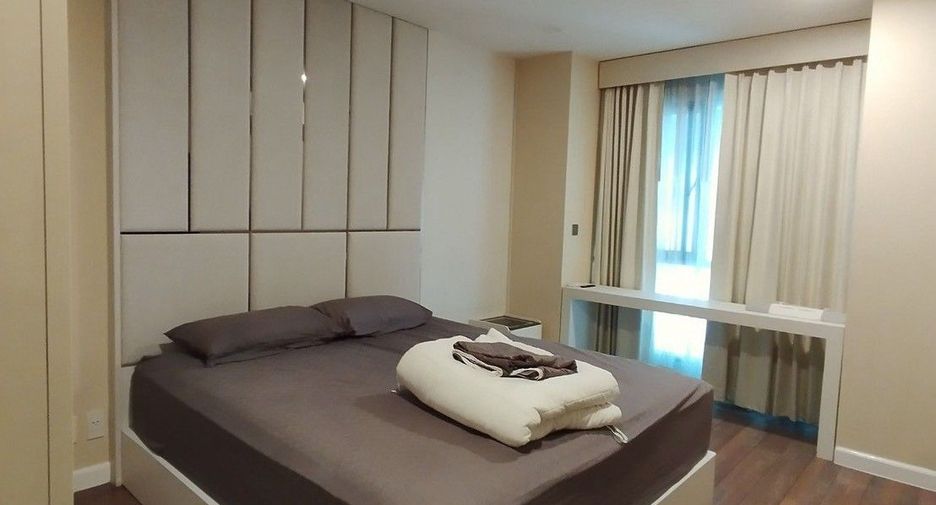 Аренда 3 спальни кондо в Патхум Щан, Бангкок