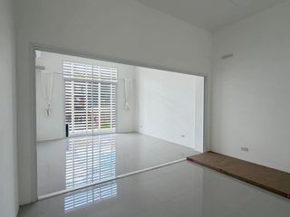 Casa adosada en alquiler de 2 habitaciones en Mueang Chiang Mai, Chiang Mai