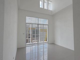 Casa adosada en alquiler de 2 habitaciones en Mueang Chiang Mai, Chiang Mai