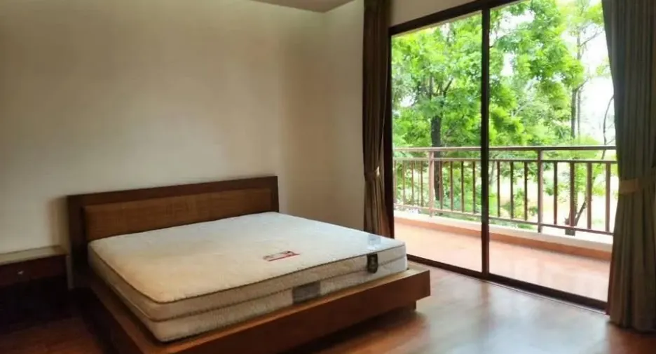 Wohnung zur Miete mit 2 Zimmer in Bang Lamung, Chonburi