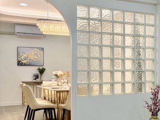 Casa en alquiler de 5 habitaciones en Huai Khwang, Bangkok