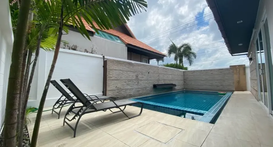 For rent 3 ベッドルーム villa in Bang Lamung, Chonburi