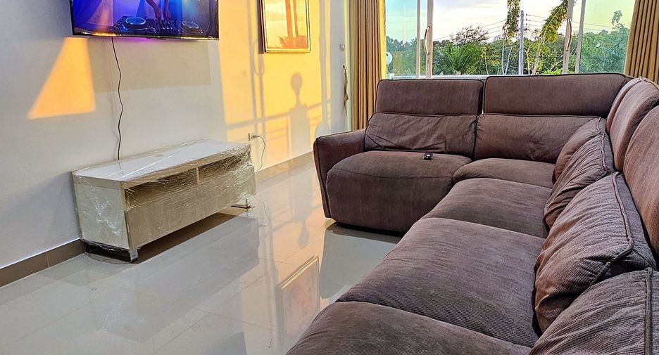 For rent 9 ベッドルーム house in Huay Yai, Pattaya