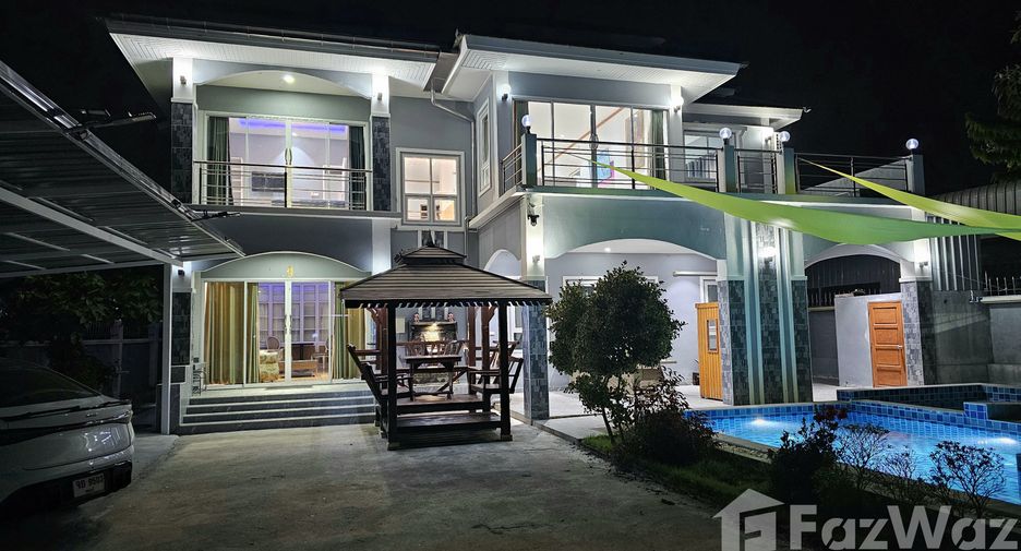 For rent 9 ベッドルーム house in Huay Yai, Pattaya